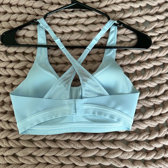 Lululemon Up for it Bra - Picture 2 of 2